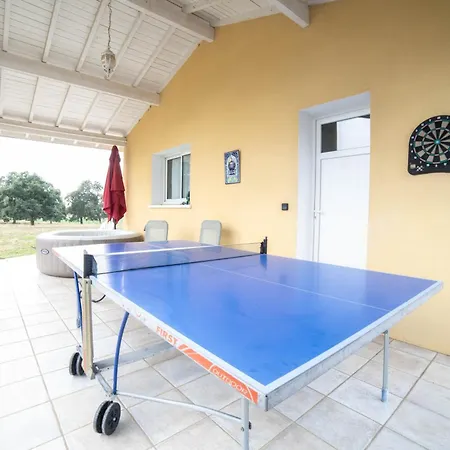 L'horizon Des Chenes - Grand Jardin, Bbq & Table De Ping Pong Дом отдыха *